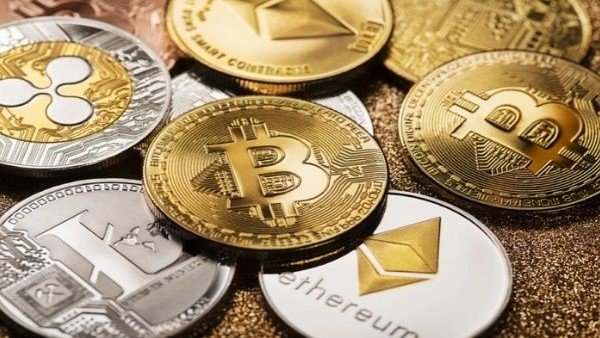 bitcoin:-se-mantiene-en-niveles-record-y-el-mercado-esta-expectante-a-la-salida-de-otro-etf-cripto